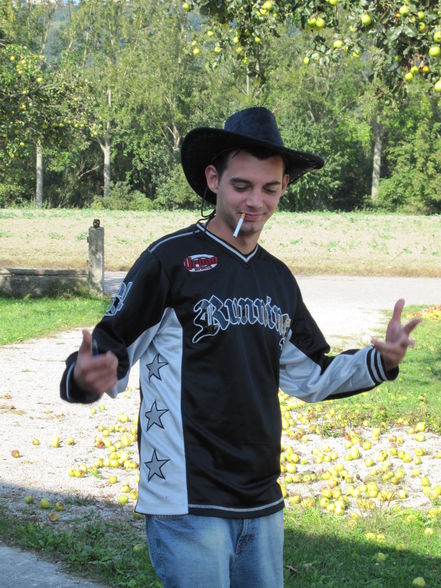 °°CowBoY°° - 