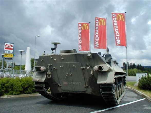 Schützenpanzer beim Mäci - 