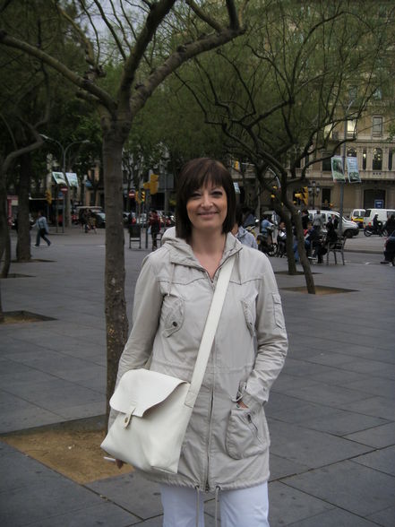 2 hübsche Mädls in Barcelona - 