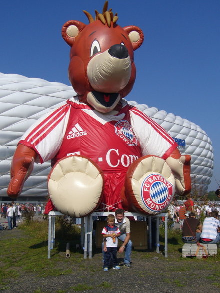 Wiesn und Bayernspiel - 