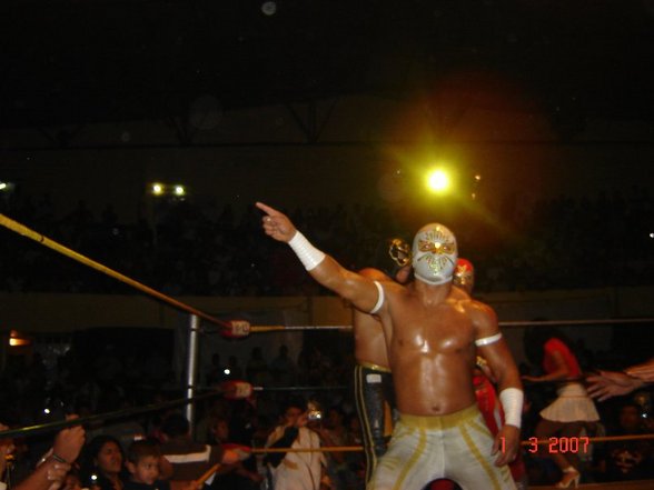 Lucha Libre!!!!!!!!!!!!!!!!!! Wrestling! - 