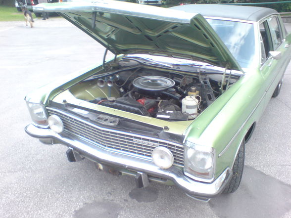 Opel Diplomat V8 - 