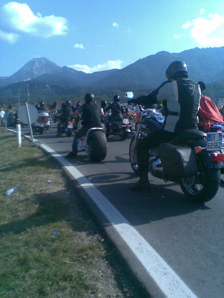 Motorradtour über Südtirol HarleyTreffen - 