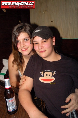 Me and frienzzzz!  2006 - 