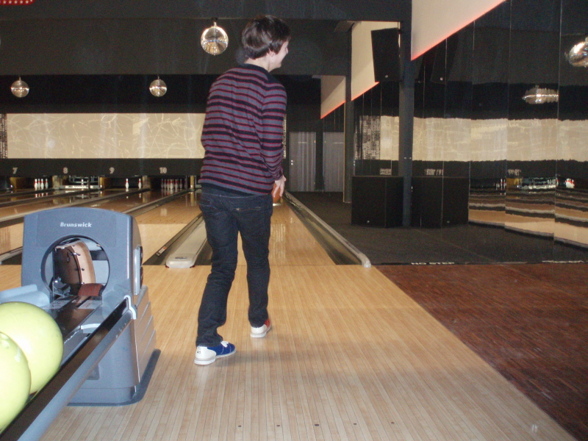 mathias' 16.Geburtstag - Bowling - 