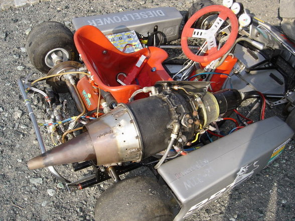 Go-Kart mit Flugzeugturbine - 