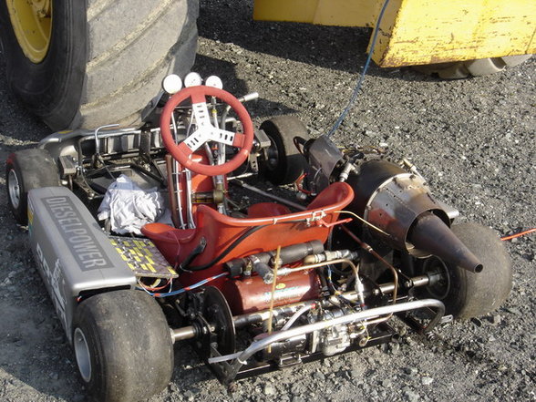 Go-Kart mit Flugzeugturbine - 