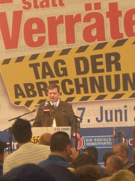 H C Strache  1. Mai - 