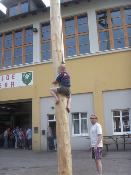 Maibaumkraxln Kleinzell + der Tag danach - 