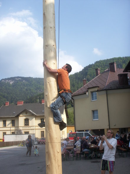 Maibaumkraxln Kleinzell + der Tag danach - 