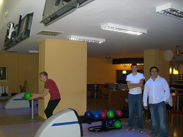 Bowling - 