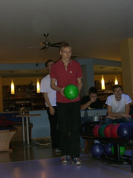 Bowling - 