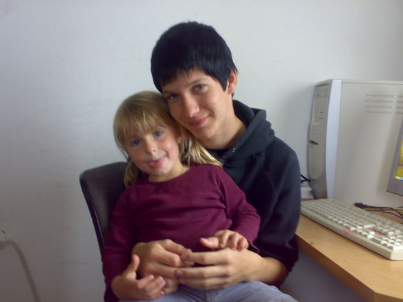 HiIebL Und AnnA =] - 