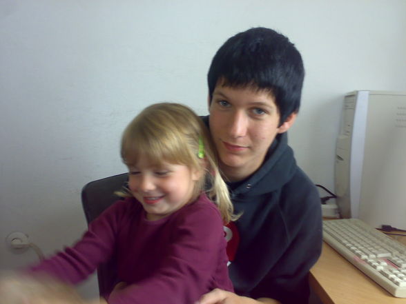 HiIebL Und AnnA =] - 