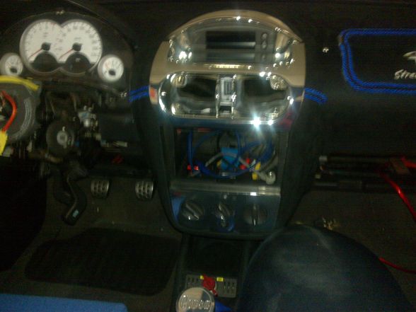 Corsa Bauphase 9*     2009 - 