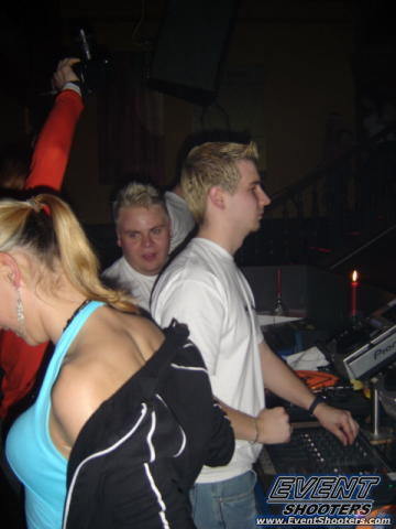 DJ's on the Floor - 