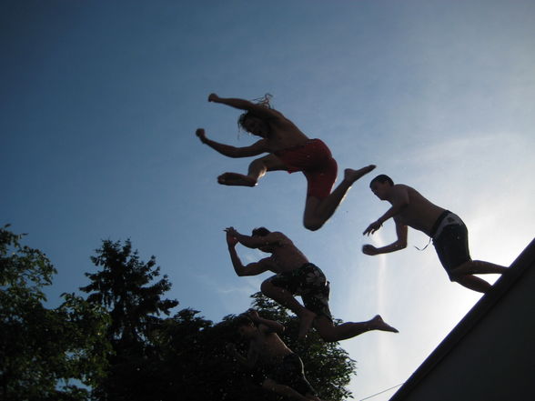 Pooljumps - 