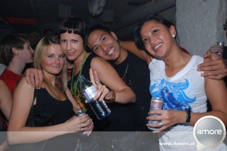 party 08 - 