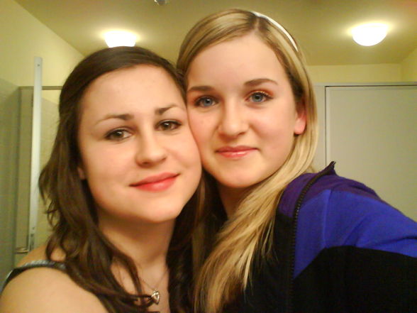 meine schatzls.. lena und claudia - 