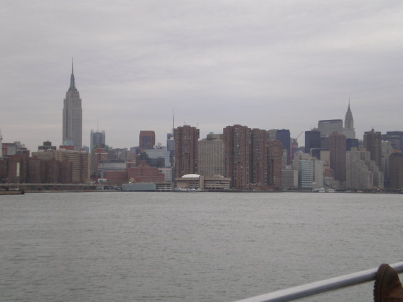 Empire State- und Chrysler Building - 