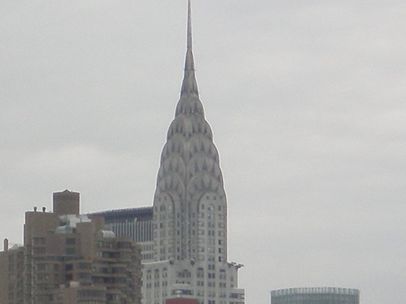 Empire State- und Chrysler Building - 