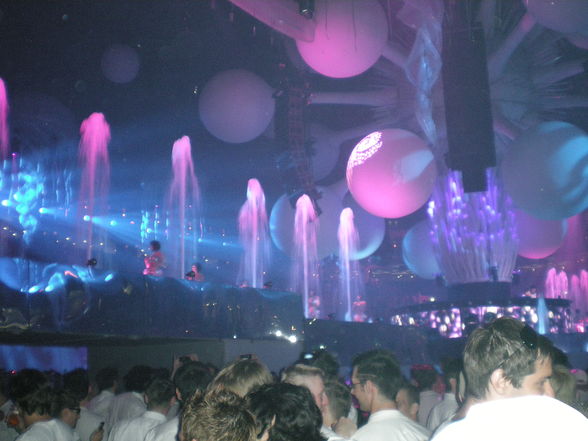 Sensation White Prag 2009 - 