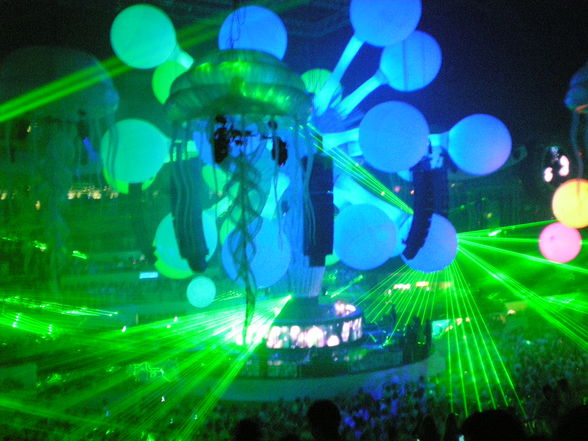 Sensation White Prag 2009 - 