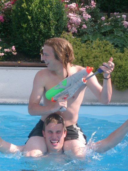 Poolparty2006 - 