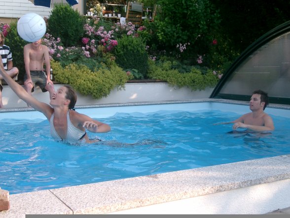 Poolparty2006 - 