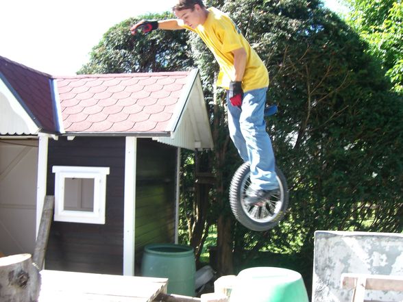 Unicycling - 