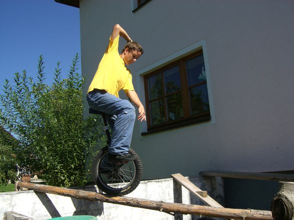 Unicycling - 