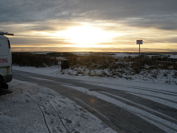 Schnee UND Strand?! schön und weird!!!! - 