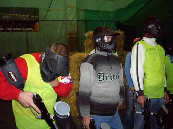 PAINTBALL - 