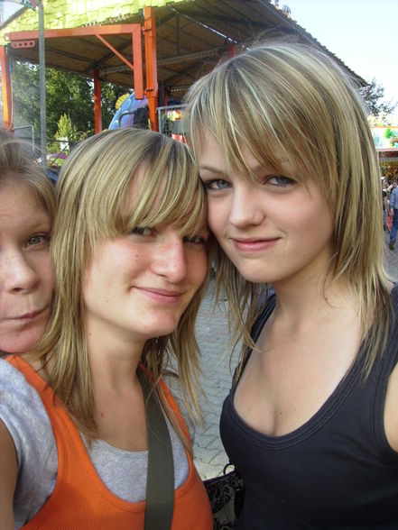 GIRLSDAY= Volksfest!! - 