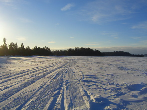 Ice fishing Canada - 