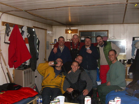 Ice fishing Canada - 