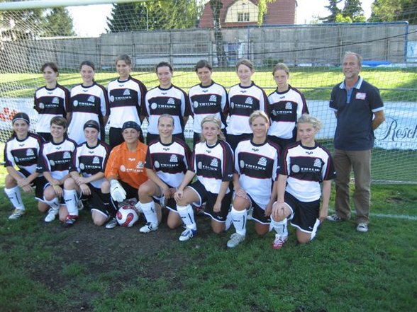 x-x-x Fc WeLs LaDieS x-x-x - 