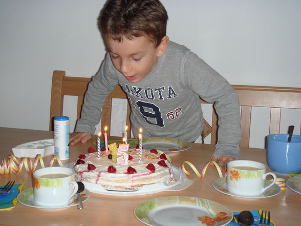 Nicos 5er GEBURTSTAG - 