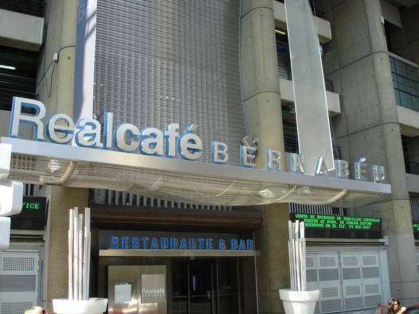 Estadio Santiago Bernabéu - 