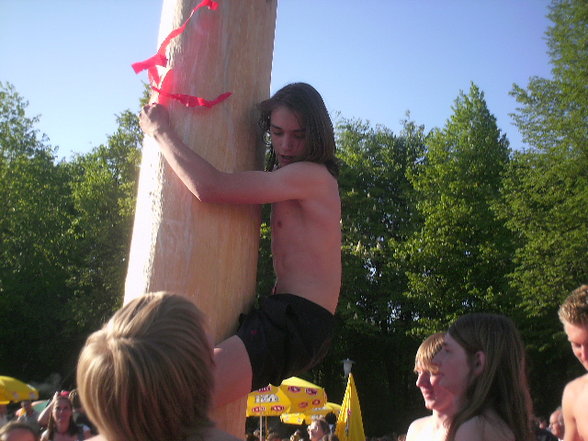 maibaum auFstelLen :D - 