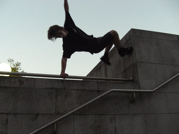 i & da daniel beim parkourn - 