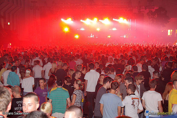 Tiesto   Pyramide Vösendorf 13.06.09 - 