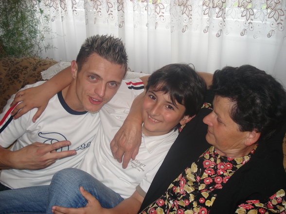 my famely and i - 