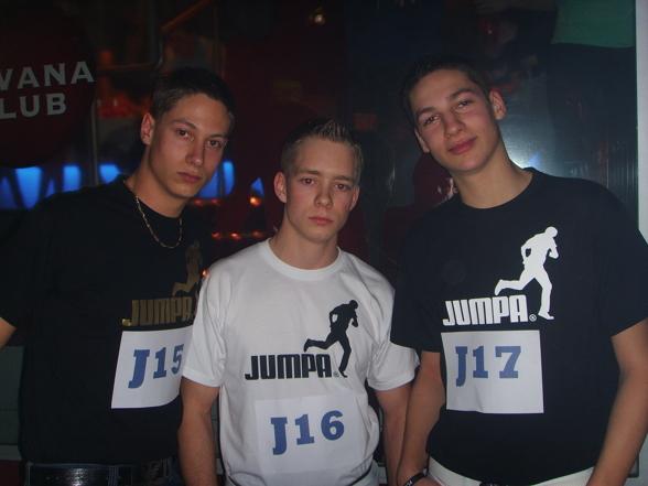 Krocha vs. Jumpstyle Battle - 