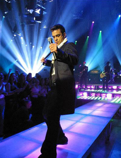 ROBBIE WILLIAMS - 