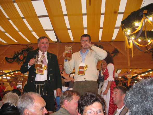 OKTOBERFEST  MÜNCHEN - 