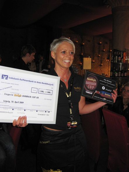 : 1. Platz|Dooleys "Barmaid Cup 2009 - 