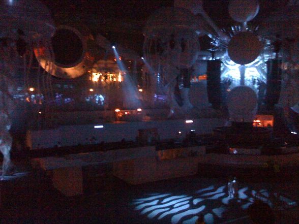 Sensation White Prag 2009 - 