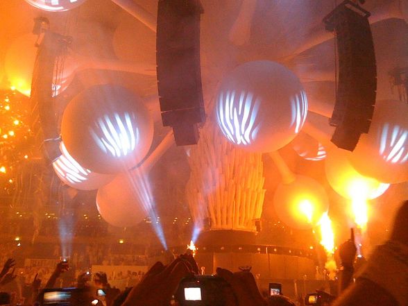 Sensation White Prag 2009 - 