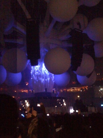 Sensation White Prag 2009 - 